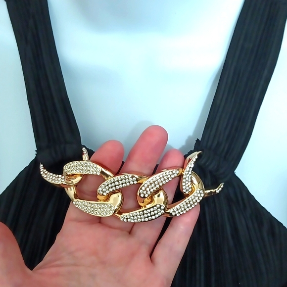 NWT🎁FREE GIFT INCLUDED Raffle Double-Layer Gold Crystal Chain Necklace Blouse - Picture 7 of 17